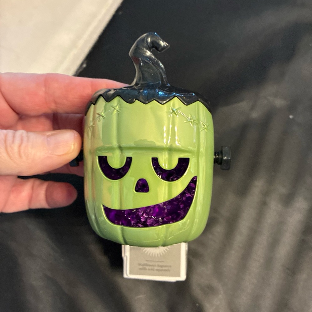 Black and Green Wall Plug Night Light Frankenstein wall flower plug